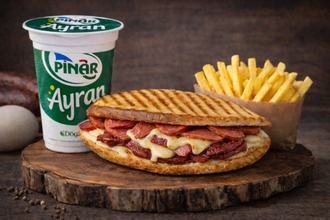 Ayvalık Tostu Ayran Menü görseli