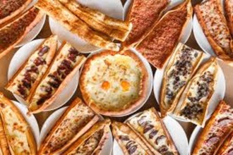 Kıymalı Yumurtalı Pide görseli