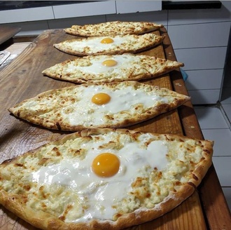 Açık Kaşarlı Pide görseli