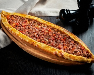 Kuşbaşılı Pide görseli