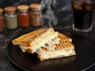 Special Çift Kaşarlı Tost görseli