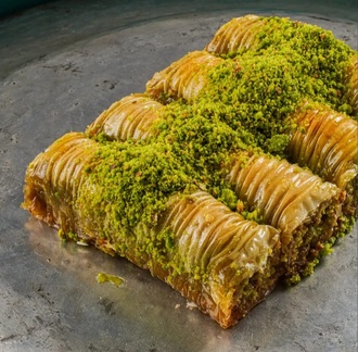 Fıstıklı Sarı Burma (1 Kg) görseli