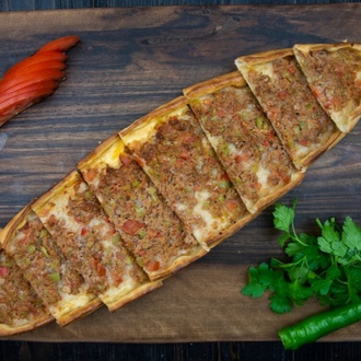 Kıymalı Pide görseli