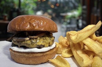 No:5 Mantarlı Burger görseli