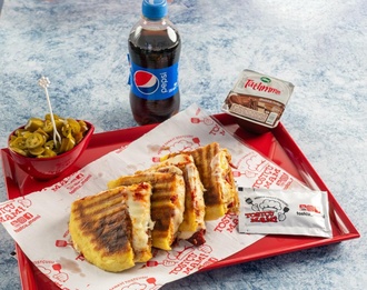 Bazlamalı Sucuklu Tost Menü görseli