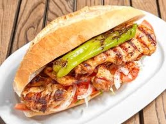 Ekmek Arası Izgara Tavuk görseli
