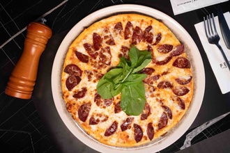 Sucuksever Pizza görseli