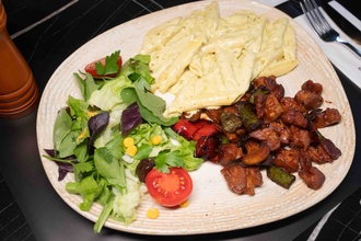 Soya Soslu Tavuk görseli