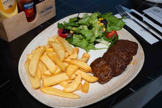 Izgara Köfte görseli