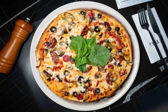 Perra Karışık Pizza görseli