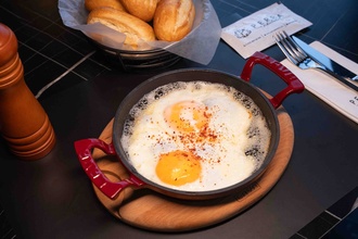 Sahanda Yumurta görseli