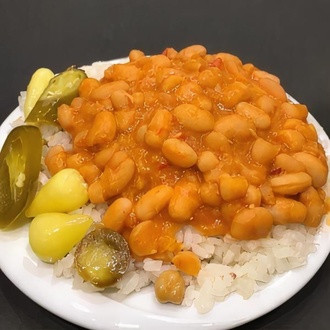Fasulyeli Pilav (1,5 Porsiyon) görseli