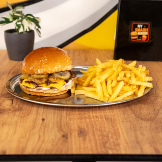 Double Classic Smash Burger görseli