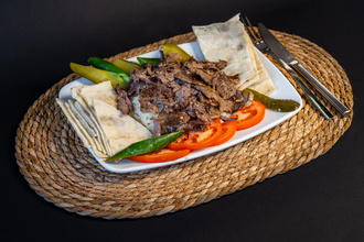 Pilav Üstü Et Döner görseli