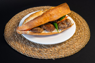 3/4 Ekmek Arası Köfte görseli