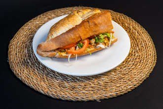 Yarım Ekmek Arası Tavuk Döner görseli