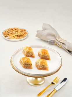 Ev Yapımı Cevizli Baklava (500 G) görseli