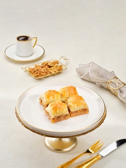 Cevizli Baklava (1 Kg) görseli