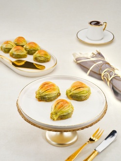 Fıstıklı İncir Baklava (1 Kg) görseli