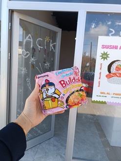 Buldak Ramen Pembe görseli