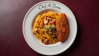 Acılı Köri Soslu Penne & Çıtır Şinitzel görseli
