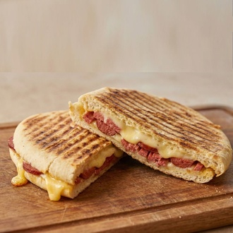 Cheddarlı Sucuklu (Bazlama) görseli