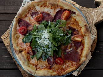 Füme Etli Pizza görseli