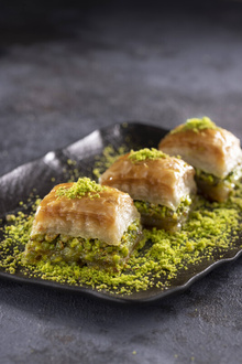 Fıstıklı  Baklava 1 Kg görseli