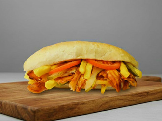 Tavuk Döner Sandvich Ekmek görseli