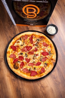 Sucuklu Pizza M görseli