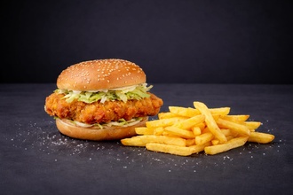 Crispy Chicken Burger görseli