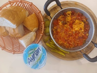 Kıymalı Kaşarlı Menemen Menü görseli