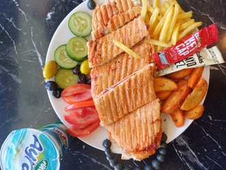Ayvalık Tost görseli