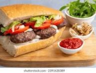 Yarım Ekmek Köfte görseli