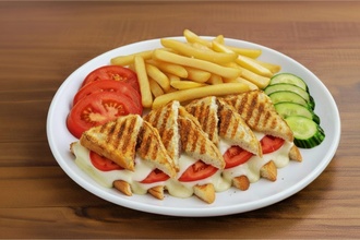 Beyaz Peynirli Tost Tabağı görseli