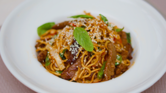 Etli Noodle görseli