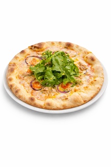 Ton Balıklı Pizza görseli