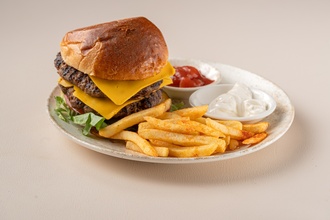 Double Cheeseburger görseli