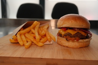 Vira Burger görseli