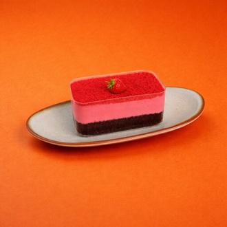 Çilekli Cup görseli