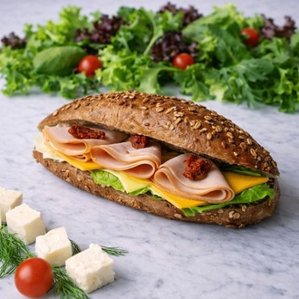 Hindi Füme Chedar Kepekli Sandwich görseli