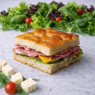 Dana Roast Beef Cheddar Sandwich görseli