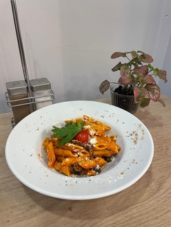 Penne Napolitan görseli