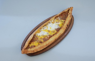 Kıymalı Kaşarlı Yumurtalı Pide görseli