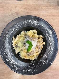 Fettuccıne Alfredo görseli