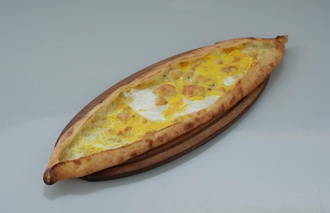 Kaşarlı Yumurtalı Pide görseli