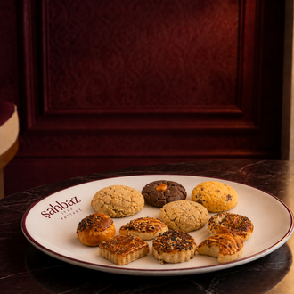 Tatlı & Tuzlu Karışık Kurabiye / Assorted Sweet & Savory Cookies görseli