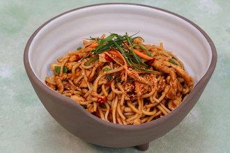 Tavuklu Noodle görseli