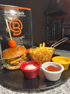 Hot Chili Burger Double görseli