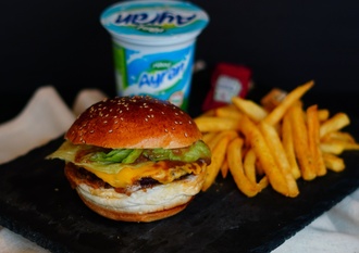 Cheeseburger Burger Menü görseli